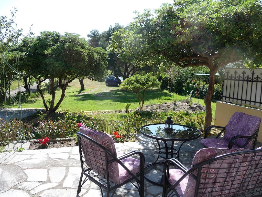 Neria Summer Houses Hanioti Quarto foto